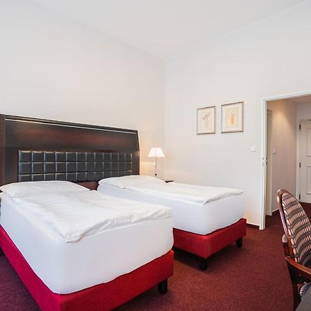 Ea Hotel Tosca Prag Eksteriør billede