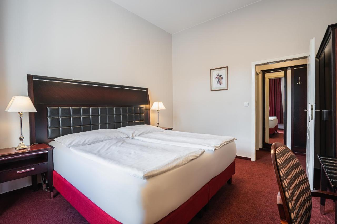 Ea Hotel Tosca Prag Eksteriør billede