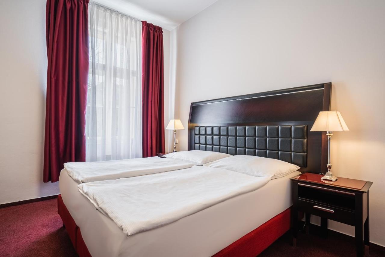 Ea Hotel Tosca Prag Eksteriør billede