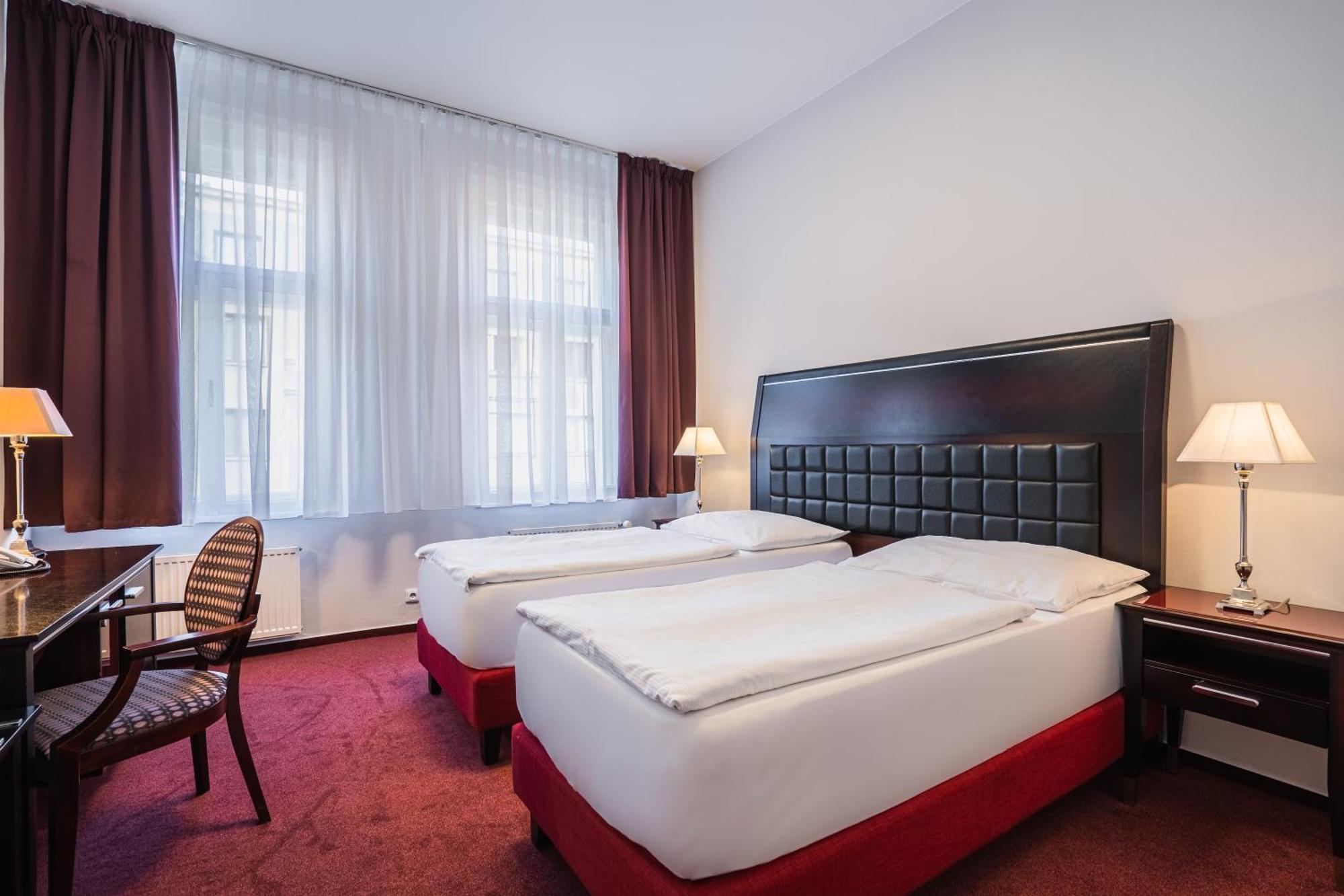 Ea Hotel Tosca Prag Eksteriør billede