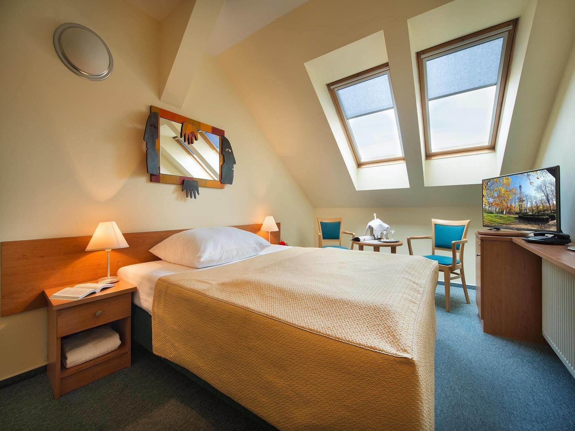 Ea Hotel Tosca Prag Eksteriør billede