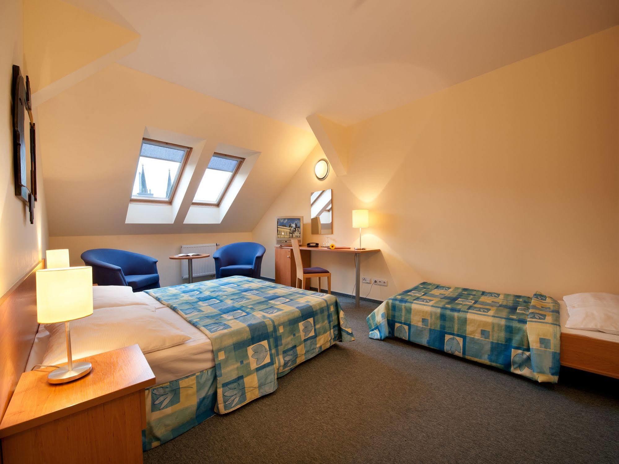 Ea Hotel Tosca Prag Eksteriør billede